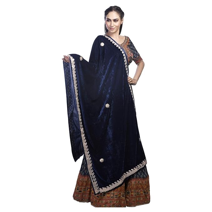 Women's Embroidered Velvet Dupattas2