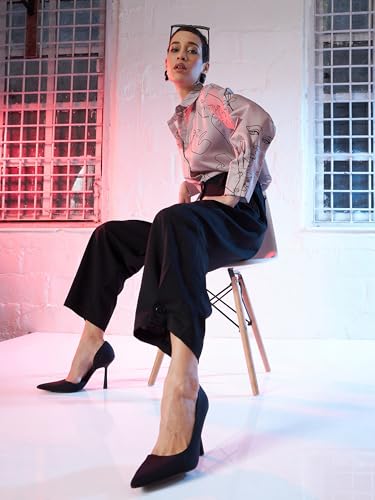 Image of Black Button Hem Darted Balloon Pants