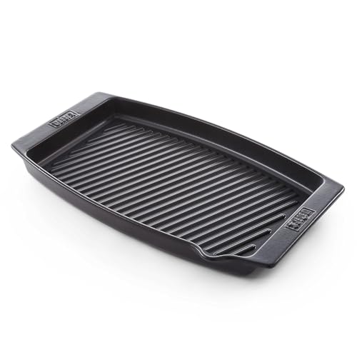 Weber Keramik Grillpfanne (47 x 28cm), Ideal für Fisch, gegriffelter Boden, mit Ausguess-Schaube, BBQ-Grillpfanne mit Antihaftoberfläche, extrem hitzebeständig, spülmaschinenfest - Schwarz (17886) Weber Keramik Grillpfanne (47 x 28cm), Ideal für Fisch, gegriffelter Boden, mit Ausguess-Schaube, BBQ-Grillpfanne mit Antihaftoberfläche, extrem hitzebeständig, spülmaschinenfest - Schwarz (17886)