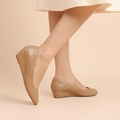 DREAM PAIRS Women's Debbie Mid Wedge Heel Pump Shoes,Size 5,Nude/PU,Debbie
