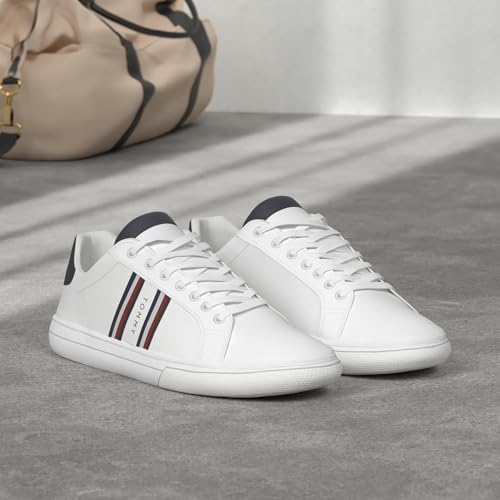 Tommy Hilfiger Women's Lendon Sneaker2