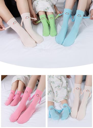 2 Pairs Family Matching Magnetic Hand Holding Socks Cotton Funny 3D Doll Parent Child Socks Hand in Hand Socks4