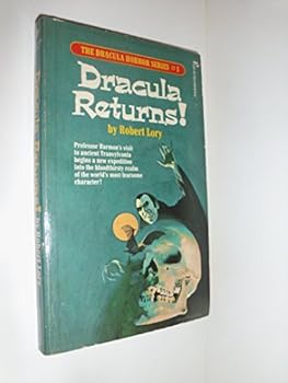 Paperback Dracula Returns Book