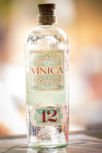 Vínica - Ginebra Premium Artesanal elaborada con uva Garnacha de Aragón | Autenticidad y Sabor Únicos | 700 ml