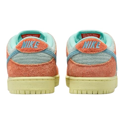 Image of Nike Men's Dunk Low Sneakers