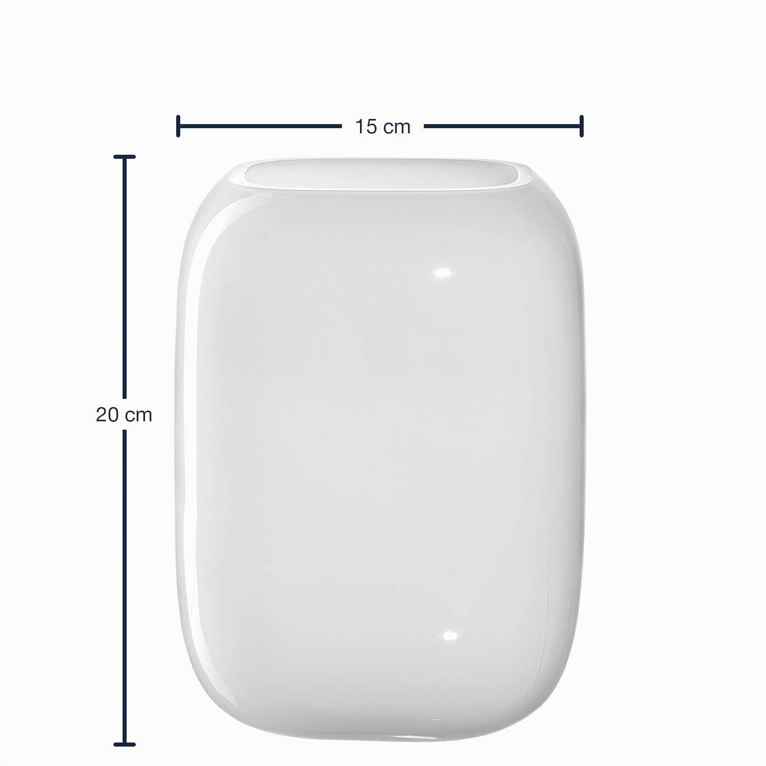 Leonardo Milano, Blumenvase aus weiß gefärbtem Glas, handgefertigte Glasvase in modernem Design, Höhe: 20 cm, Breite 15 cm, 041663