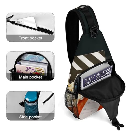 Mochila tipo sling blanca con diseño de claqueta y palomitas miniatura 4