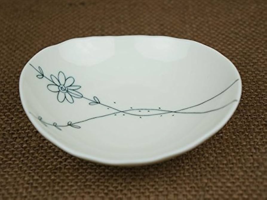 Amazon｜【フラワーライン】13.5cm四〇楕円深皿(青)【カフェ