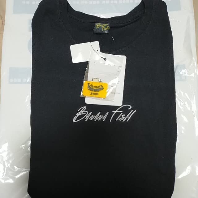 新品●バナナフィッシュ　BEAMSコラボTシャツ Amazon.co.jp: バナナフィッシュ アッシュ Tシャツ アベール