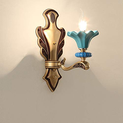 Applique murale en céramique pour illuminer un couloir sombre