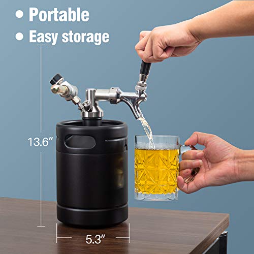 TMCRAFT 2 Liter (64 oz) Mini Edelstahl Bierfass mit Bierspender Set, tragbares Growler Keg mit Fassbierhahn unter Selbstregelungssystem und co2-Regler hält Getränk frisch und kohlensäurehaltig