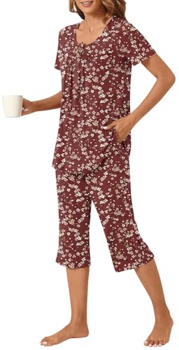 Image of Womens Summer Pajama Sets 2 Piece Short Sleeve Top and Capri Pants Plus Size Ladies Lounge Pjs Sets with Pockets