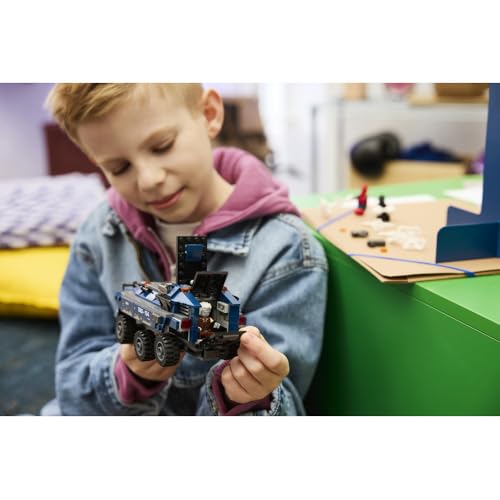 LEGO ǀ Marvel Pościg Spider-Mana za więźniarką 76349, zabawka konstrukcyjna z superbohaterem, 4 minifigurki, prezent dla chłopca i dziewczynki od 8 lat i fanów filmu Spider-Man: Całkiem nowy dzień