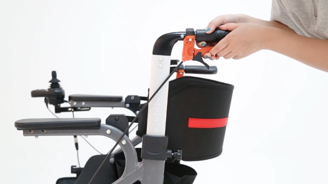 Amazon | PIPIBEAR 電動車椅子 3in1多機能電動車椅子 折畳み 軽量