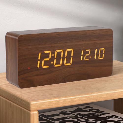 Reloj de mesa compacto digital para leer la hora sin encender la luz 4