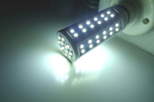 Super White 6000K DC 12 Volt to 20 Volt Medium Screw Base 84x 3528