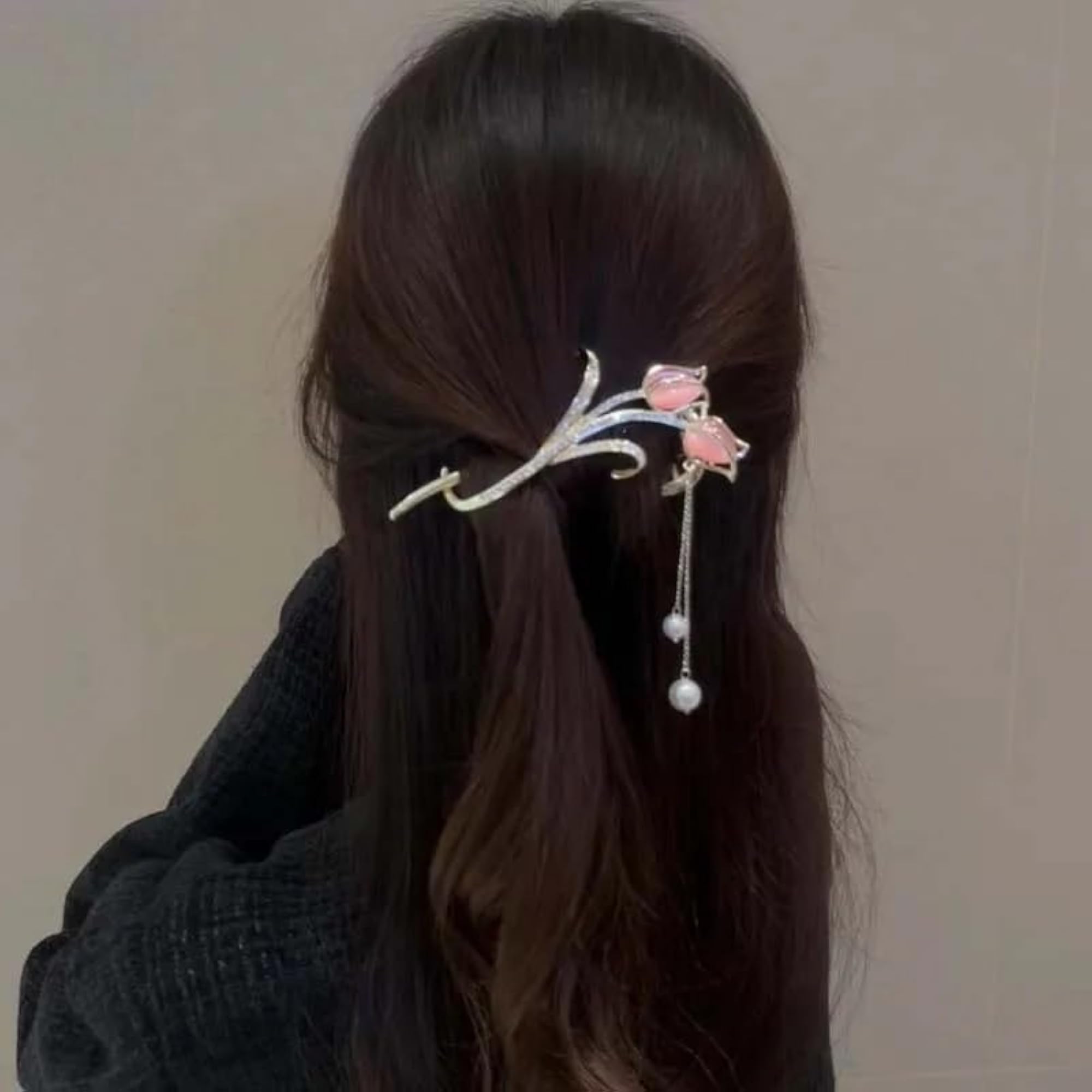 Elegant Tulip Tassel Hair Clip with Frog Buckle