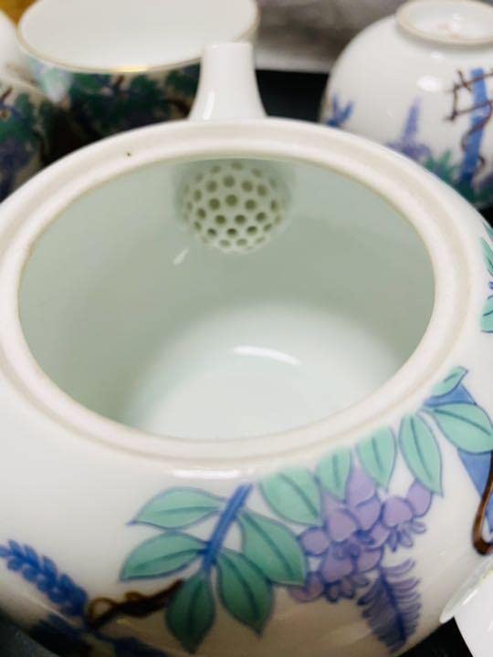 Amazon.co.jp: 有田焼 哲山作 茶器 急須 湯呑み6点セット 藤の花 