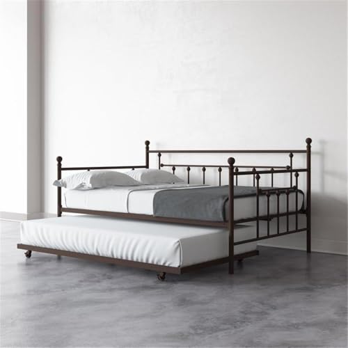 Modern Metal Daybed and Trundle in Bronze for Victorian Design Lovers