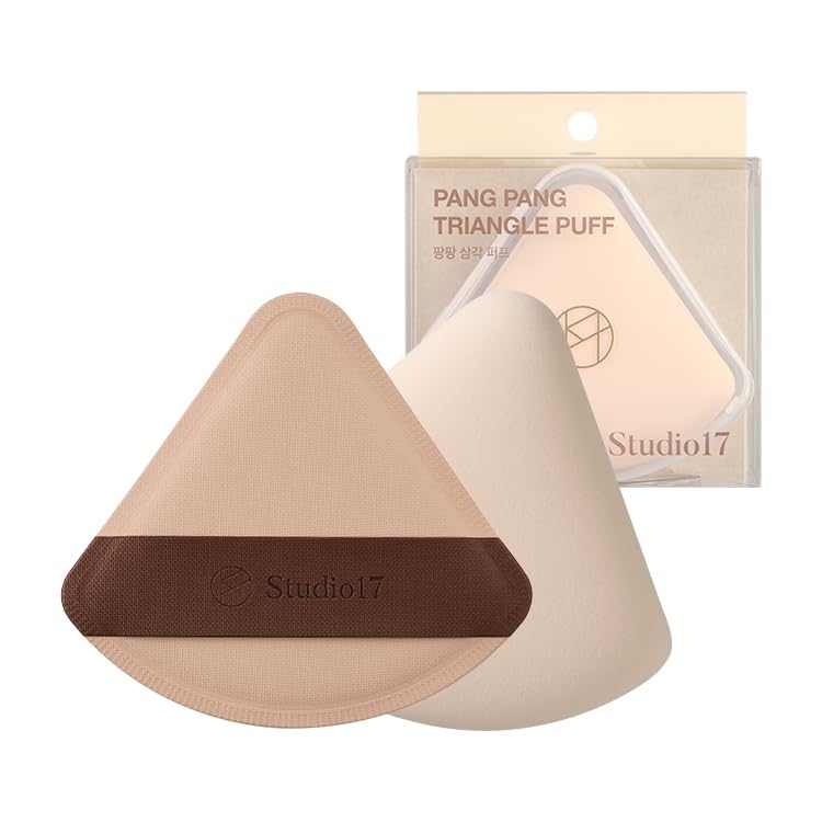 STUDIO17 Makeup Powder Puff Triangle Shape | Puff with Latex for Plush and Soft Touch | Big Size Puff for Quick Makeup | Small Puff Tip for Precise Application | Korean Makeup Puff