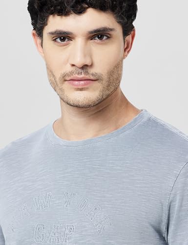 Image of Gap Men Slim Fit Short Sleeves Crew Neck T-Shirt