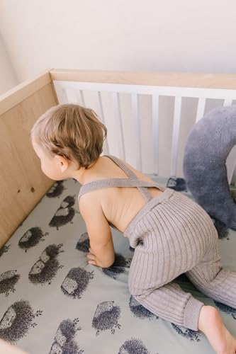 Image of Oilo Crib Sheet, Breathable 100% Turkish Cotton Fitted Jersey, 300 Thread Count, Machine Washable, Fits Standard Crib (28 inch x 52 inch x 6 inch), Toddler Bedding, Girl, Boy, & Neutral Nursery Design, Hedgehog