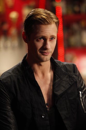 True Blood: Season 4 (Blu-ray/DVD Combo + Digit... B003UD7J76 Book Cover