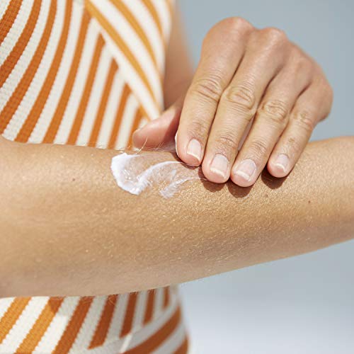 ISDIN After Sun Lotion, Efecto calmante y refrescante, hidratación y reparación intensa - 400 ml