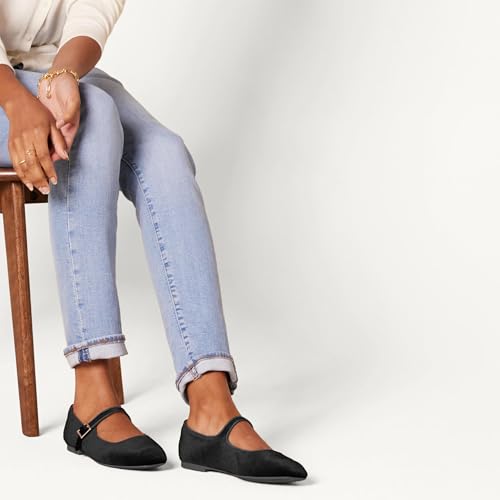 Image of Amazon Essentials Women's Velvet Mary Jane Ballet Flat with Buckle Strap