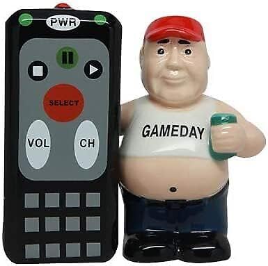 Set Of 1 King of The Remote - Salt and Pepper Shakers