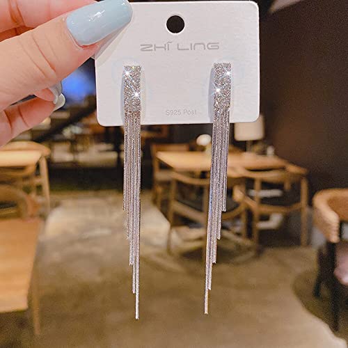 Boucles d'oreilles strass brillantes bijoux femmes finition luxe