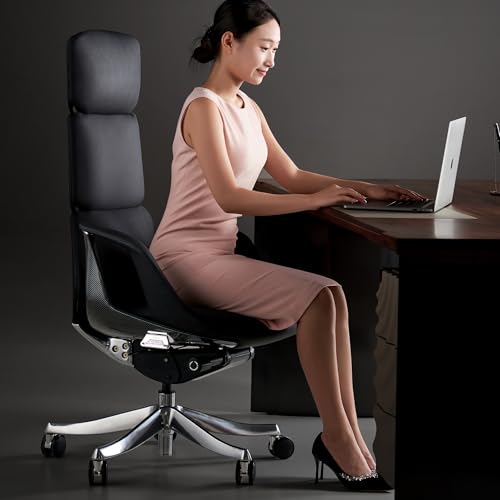 Luxury leather executive chair