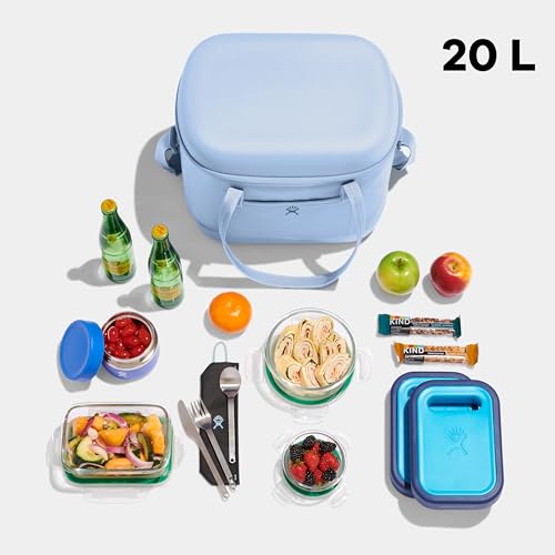 Image of Hydro Flask Cooler Bag - Insulated Portable Soft Cooler - 20 L Capacity in Surf Blue
