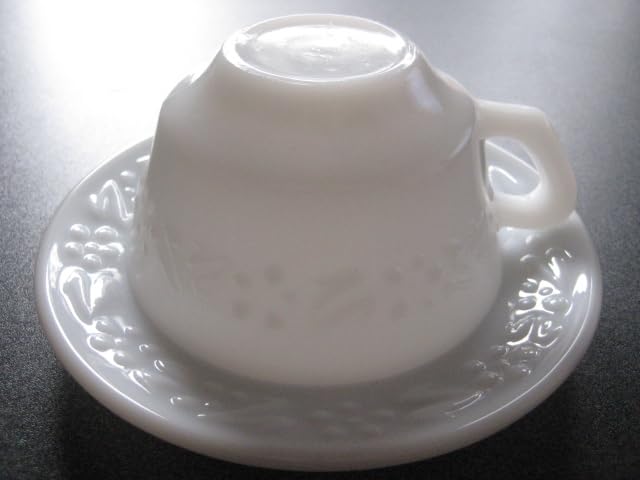 Amazon.co.jp: 刻印入 ヘーゼルアトラスHA カップ&ソーサー