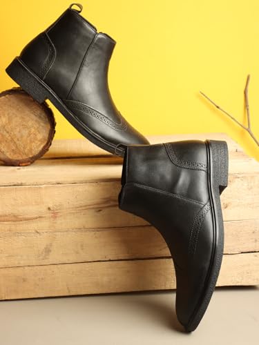 Image of Carlton London Men's Comfortable Chelsea Slip On Boot