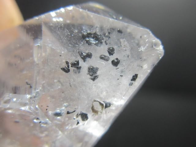 Amazon.co.jp: 四川省両剣水晶シチュアン天然水晶原石超ハイクリア