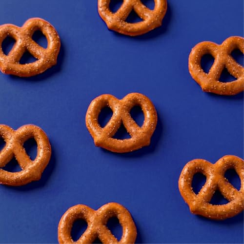 Image of Atom Eats Spicy Pretzels : Korean BBQ Pretzels 30g | Crunchy Namkeen, Chatpata Snack - Perfect for Travel, Parties, Movie Nights - Baked, Not Fried - Healthy Snacks, Wheat Flour, Korean BBQ Seasoning
