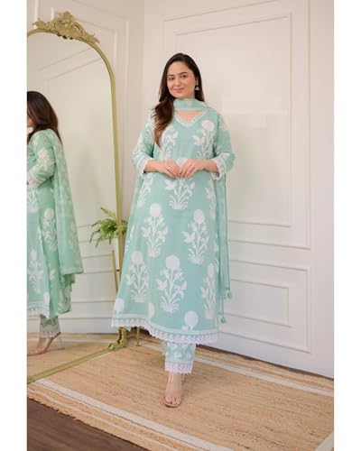 Image of Nermosa Women Cotton Printed Straight V-Neck Kurta Pant With Dupatta