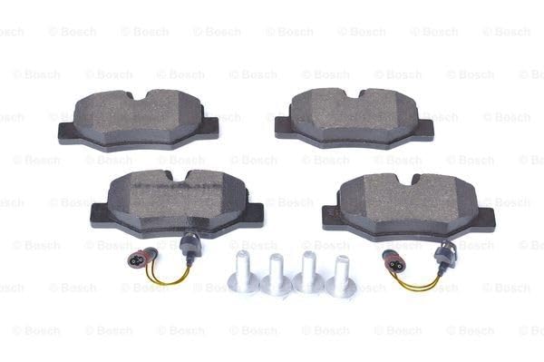 Bosch BP1009 Pastiglie Freno Posteriori – Set 4 Pezzi – Qualità OEM Con Accessori