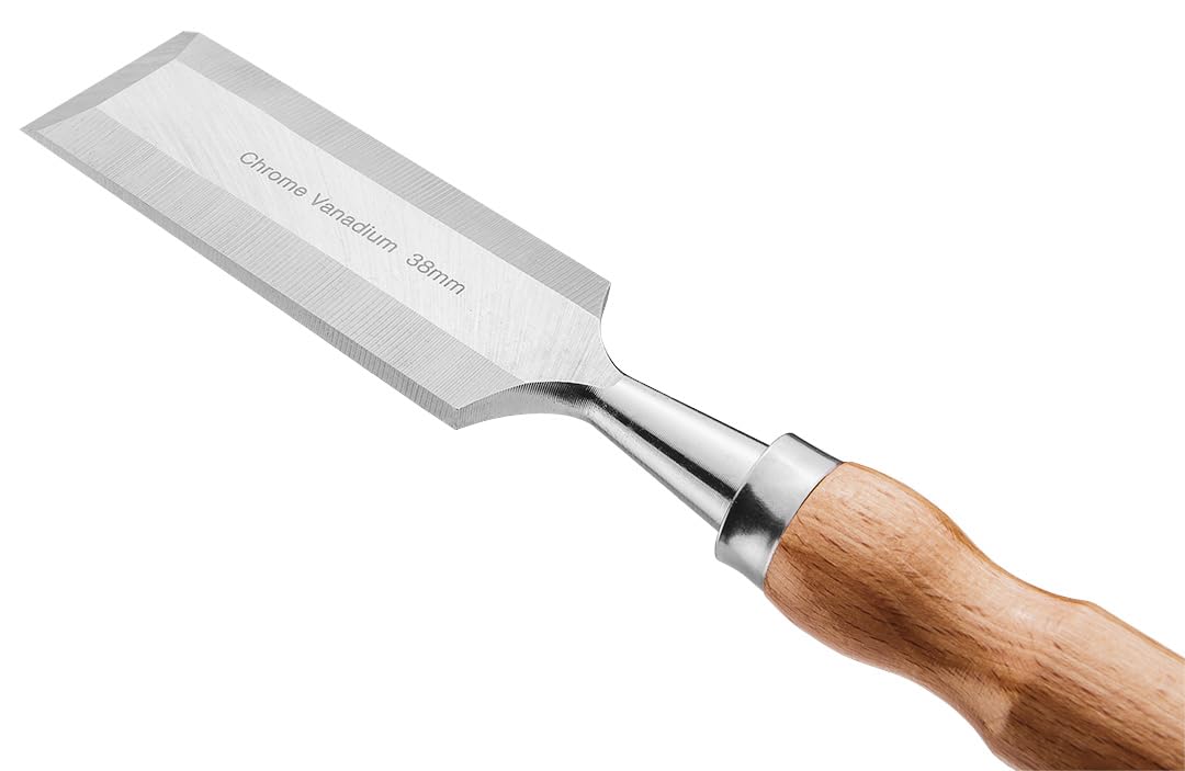 Beitel - Type: Houtbeitel Tipgrootte: 32 mm Materiaal: Gehard staal Extra: Soft-grip handvat