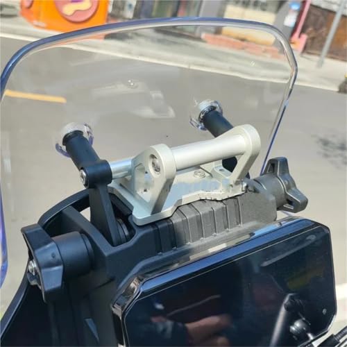 Plaque navigation T-Max 560 2025 support GPS argent haut de gamme