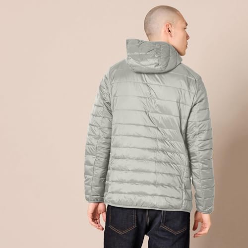 Image of Amazon Essentials Men's Lightweight Water-Resistant Packable Hooded Puffer Jacket