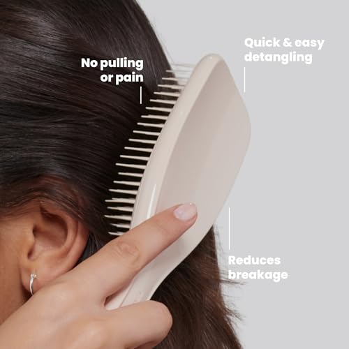 Image of Tangle Teezer Ultimate Detangler Brush, Straight to Wavy, Cappuccino | Patented two-tier, regular-flex teeth reduce breakage & split ends on wet or dry hair; Shower-friendly hairbrush for all ages