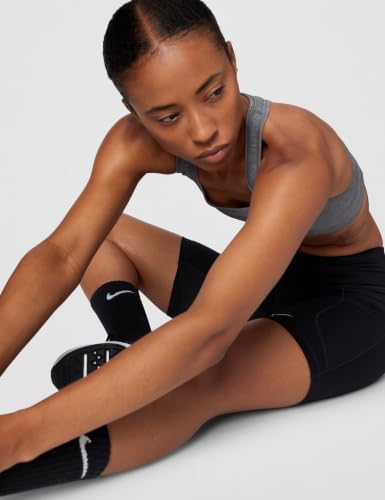 Image of Nike Women's One High-Waisted 8 inch Bike Shorts With Pockets