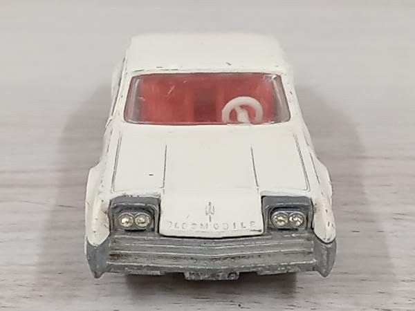 Siku ジク　OLDSMOBILE-TORONADE Amazon.co.jp: 【箱無し】Siku ジク Oldsmobile Toronado