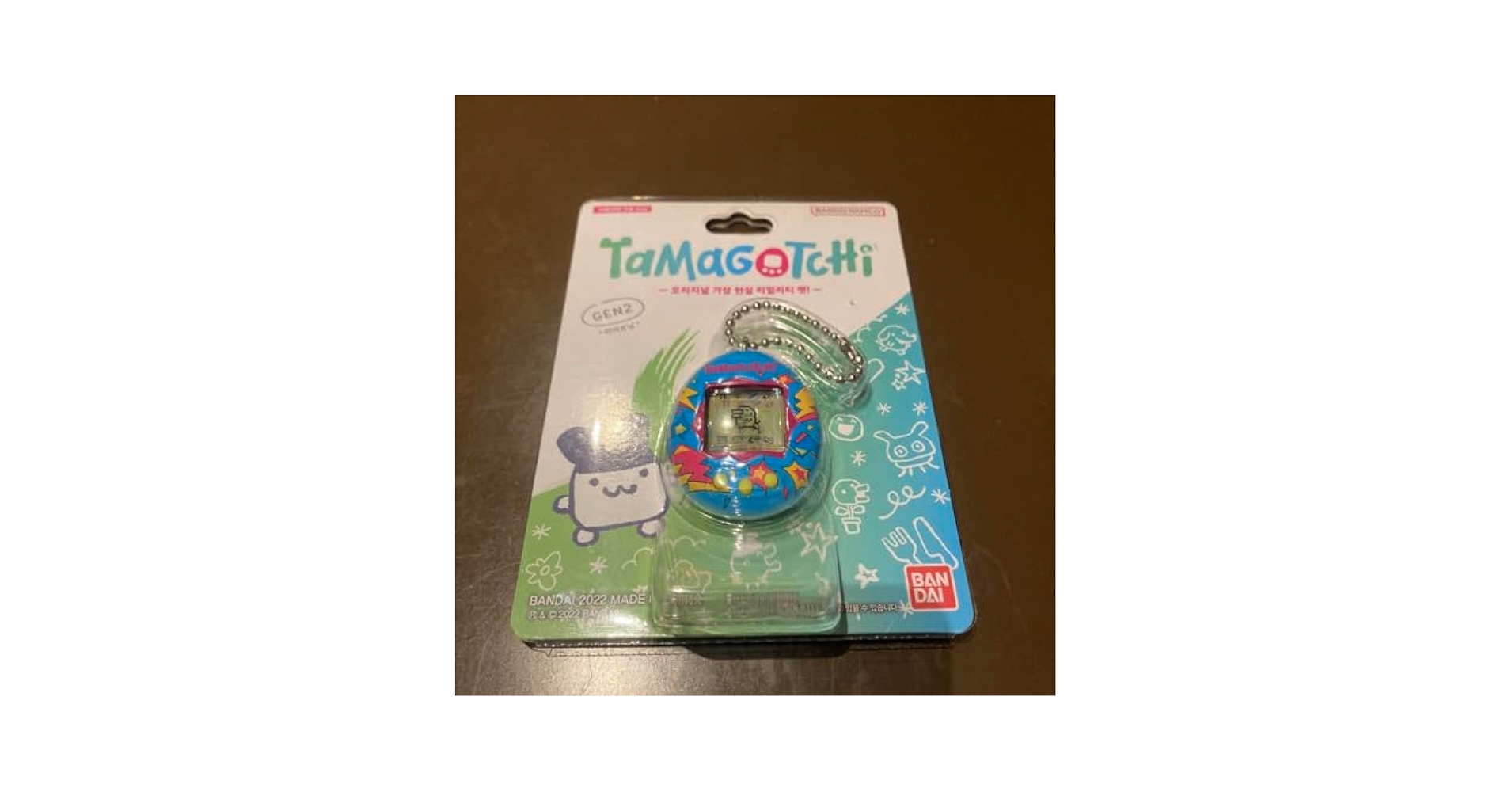 たまごっちsomeホワイト韓国語表記 たまごっち ホワイト 韓国版 サム マジカル 白 some 海外 限定
