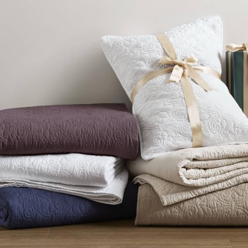 Image of Madison Park Luxurious Cotton Damask Quilt Set, 3PC King /Cal King Bed Set