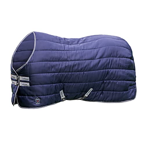 Tapis de box LeMieux Arika Stable-Tek 100g pour protéger le cheval du froid