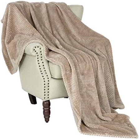 Exclusivo Mezcla Waffle Textured Extra Large Fleece Blanket, Super Soft and Warm Throw Blanket for Couch, Sofa and Bed (Camel, 50x70 inches)-Cozy, Fuzzy and Lightweight