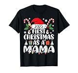 Photo Gallery first christmas as a mama est 2025 family matching maglietta Photo Gallery first christmas as a mama est 2025 family matching maglietta